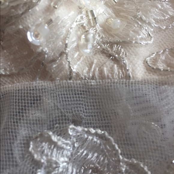 Alfred Angelo Wedding Gown - Picture 7 of 8